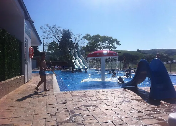 פארק נופש Arenas אחו